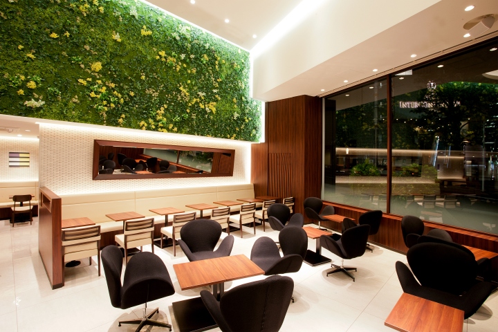 Mẫu thiết kế tường cây xanh đặc sắc trong quán cafe